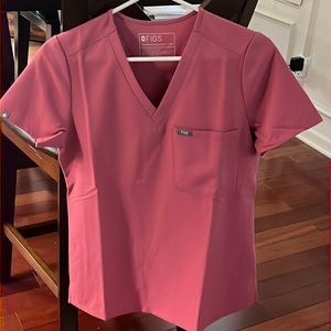 Catarina One Pocket Limited Edition Pink Quarts breast Cancer Scrub Top XS